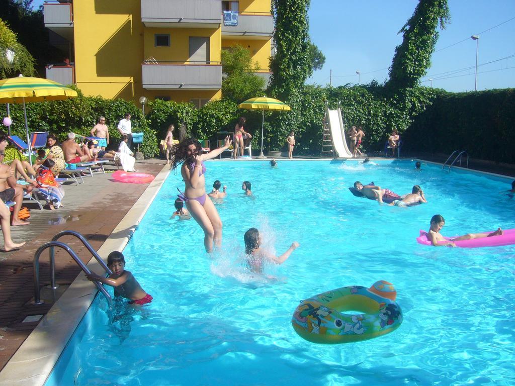 Hotel Doge Rimini Exterior photo