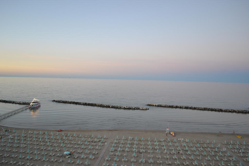 Hotel Doge Rimini Exterior photo