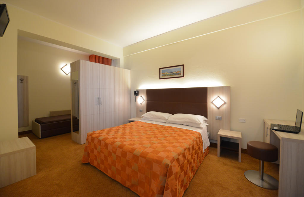 Hotel Doge Rimini Exterior photo